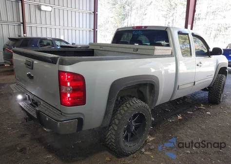 2011 Chevrolet Silverado 1500 Lt z USA, uszkodzony, nr VIN 1GCRKSE36BZ250602